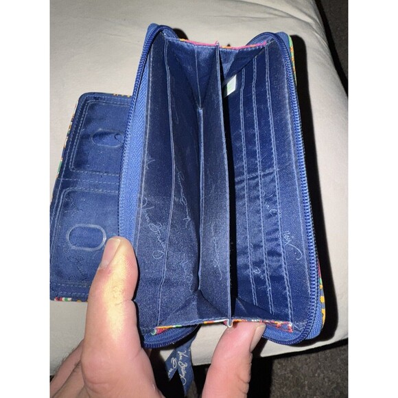 Vera Bradley Womens  Inner Outer Pockets Zip Around Bifold Wallet - Picture 5 of 6